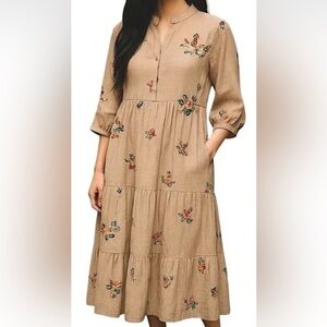 Fig + Flower Floral Embroidered Bohemian Tiered Midi Dress.‎ Size Medium. NWT.